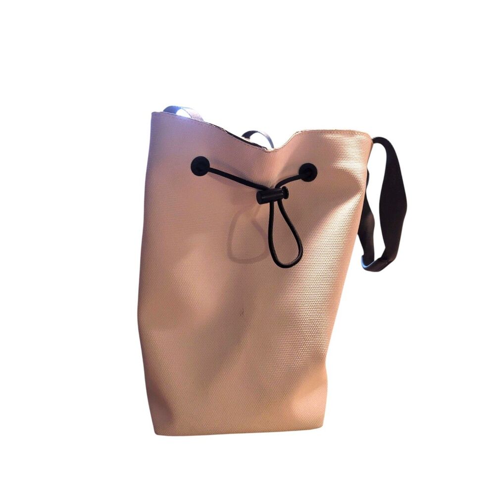 Lululemon Day Out Tote *16: - Picture 6 of 14